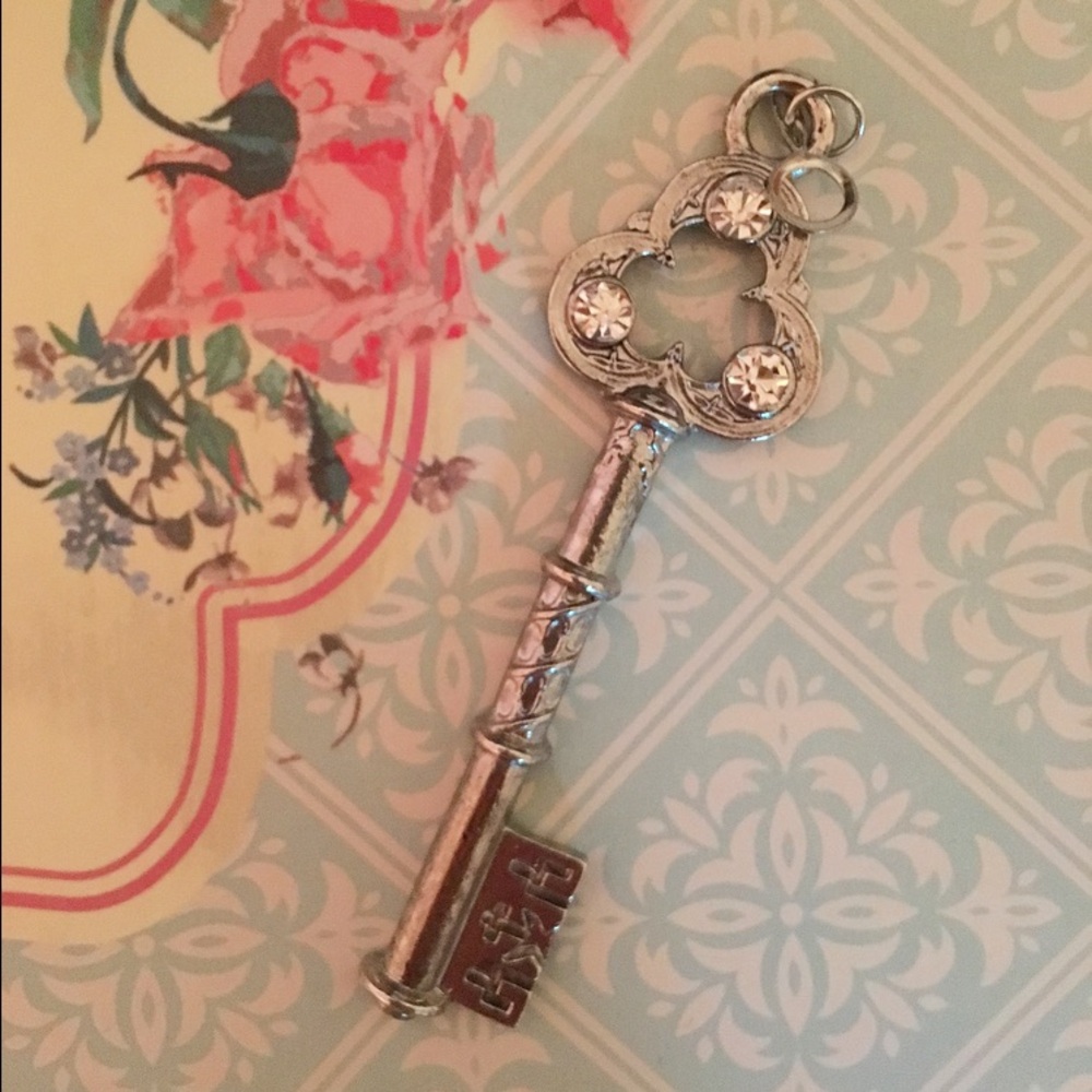 Key Shaped Silver Color & Rhinestone Charm